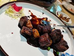 -铜锣湾·有麝自然香(重庆新天地店)