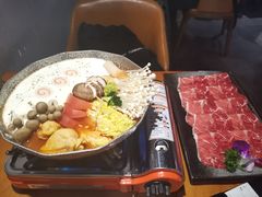 -魔丼屋(日月光店)