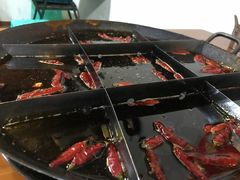 九宫格锅底-独雅老火锅(原宏声巷店)