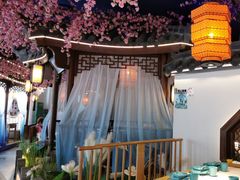 -荷塘秋月·本帮江浙菜(国权路店)