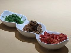 -余欢领鲜火锅(新街口店)