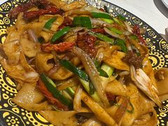 -小河公主秘制烤羊腿(小绿谷店)