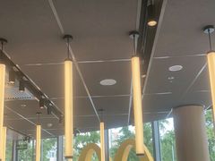 -麦当劳(北苑秋实路店)