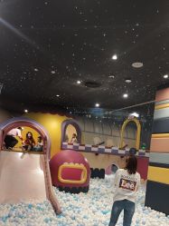 -MELAND CLUB亲子乐园·派对·餐厅(北京芳圆里ID MALL店)