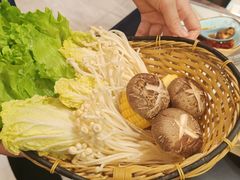 -鲜念蒸汽石锅鱼(红山6979店)