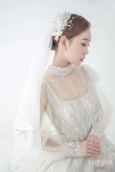 -Lady  Jane高端婚纱礼服馆