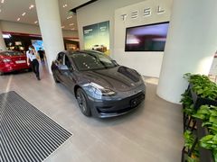 -TESLA 特斯拉(广州天环广场体验店)