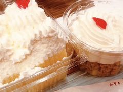 -红宝石·鲜奶小方·海派西点房(南丹店)