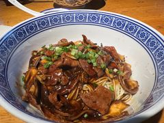 -沪西老弄堂面馆(定西路店)