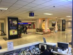 -班达拉奈克国际机场