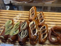 -巴黎贝甜·生日蛋糕(环球中心店)