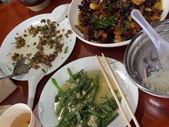 -阿葉农家饭店