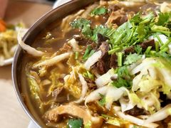 -闫家驴肉老店(华电一校店)