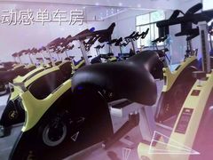 -金碧世纪花园游泳池