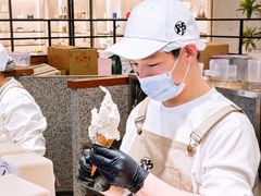 -野人先生Gelato(上海长宁龙之梦店)