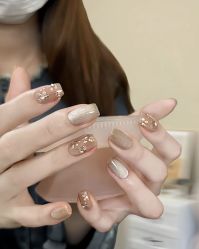 -斯馨·健康美甲美睫