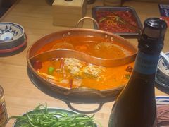-洱火云南酸菜牛肉火锅(石景山当代商城店)