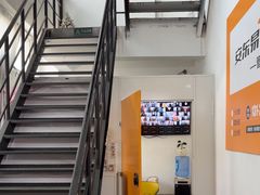 -安东易迷你自助仓储寄存仓库(顾戴路店)