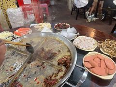 -储奇门鳝鱼火锅(总店)