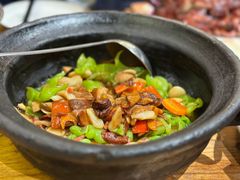 -老滇山寨•云南特色菜•地方菜•民族风情歌舞表演(金碧店)