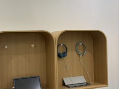 -知心鸟·注意力多动·情绪冲动·感统失调发育迟缓(五角场万达广场店)