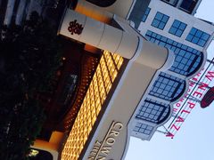 iphone_upload_pic-河南中州皇冠假日酒店