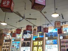 -冶建镜子·老南昌大排档·江西虾王(总店)