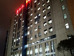 -上海市第六人民医院(临港院区)