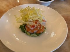 海白虾配鸡尾酒汁及牛油果酱-AZUR聚(香格里拉饭店)