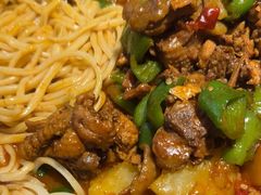 -楼兰古丽·新疆拌面·清真(华阳城店)
