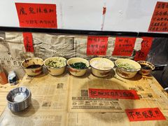 -柳州肥姨妈大骨螺蛳粉(江宁万达店)