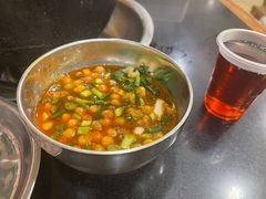 -鸿顺老铁锅美蛙鱼府(解放碑店)