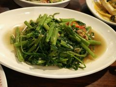 -Dang restaurant (patong phuket)