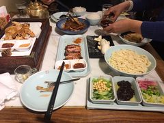 炸酱面-小吊梨汤·北京菜·烤鸭(鸟巢店)