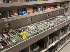 -浣熊唱片店(上海影城店)