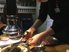 -老炉家木炭烤肉(长江国际店)