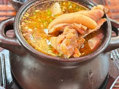 -渝龙记罐罐米线(中央城店)