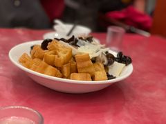 -侬佳蒸菜馆(听潮店)