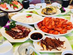 -快乐海鲜酒楼(滇池路店)