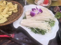 -塔兰齐新疆孜然火锅(鲤鱼山路店)