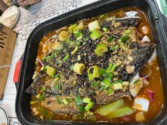 -云晓光头烧烤吧(德平路店)
