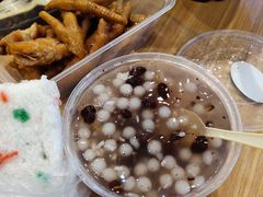 -芳婆糕团店(王府大街店)