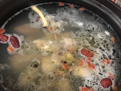 -濠轩阁特色生蚝火锅(水湾路店)