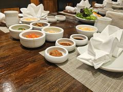 -萨拉伯尔(燕莎友谊商城店)