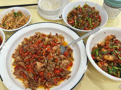 -笨罗卜浏阳菜馆(太平街店)