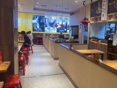 -陇上秦轩西安biangbiang面(朝龙汇店)