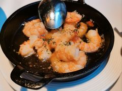橄榄油香蒜虾仁-ELROJO红·西班牙餐厅(中骏世界城店)