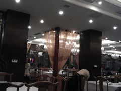 大堂-鸿运酒楼