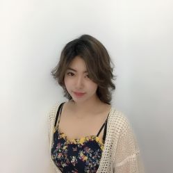 -So·So卡凡 