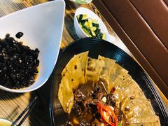 -每食每刻·皖北新民地锅鸡